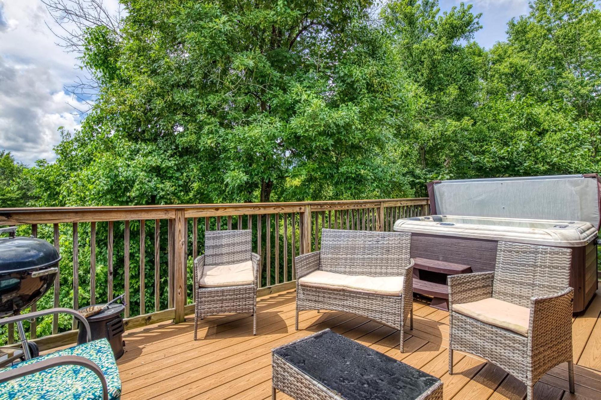 Apple Valley Hideaway, 1089 Of Free Attraction Tickets For Each Paid Day, Dollywood And More! Pigeon Forge Bagian luar foto